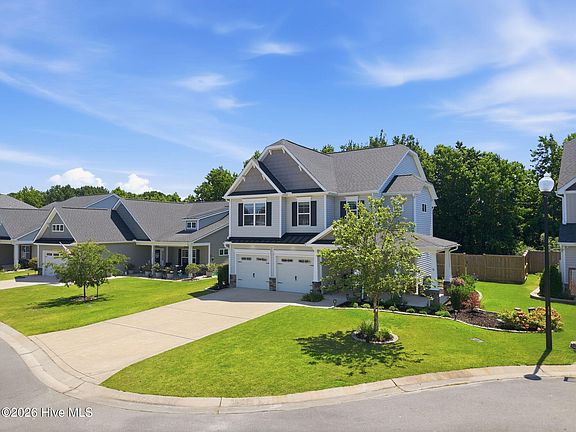 3rd image of 6133 Sweet Gum Drive