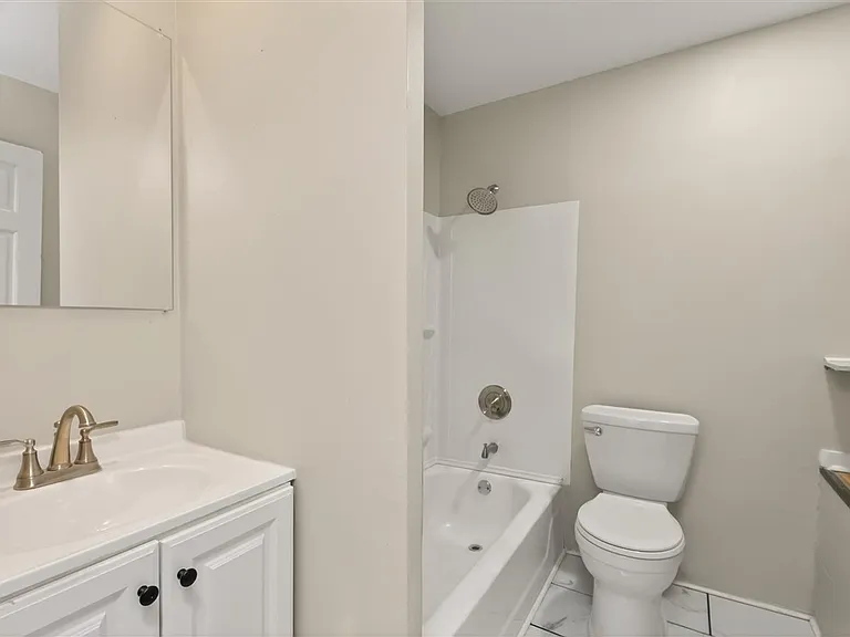 127 Conkey Ave — Photo 29