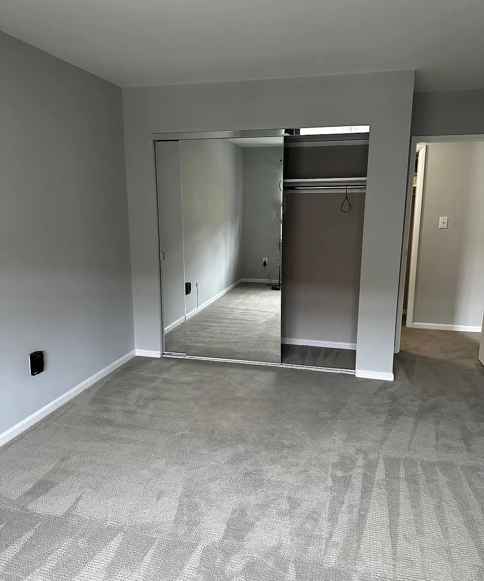 1 bed, $2,100 — Photo 4