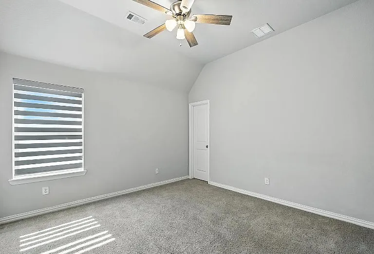 12559 Ravine Creek Rd — Photo 4