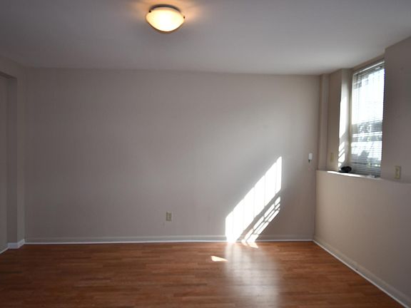 3rd image of 859 72nd St Floor 1