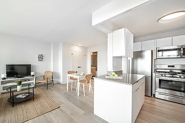 100 Montgomery Street