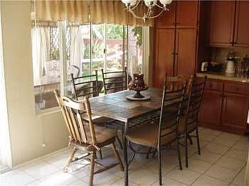 4th image of 1377 Avenida Arana