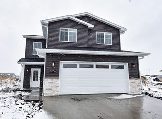 6266 87th Ave S, Horace, ND 58047