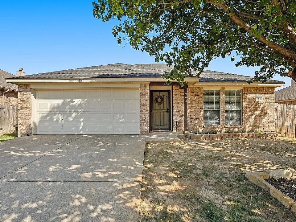 1st image of 908 Crowder Dr