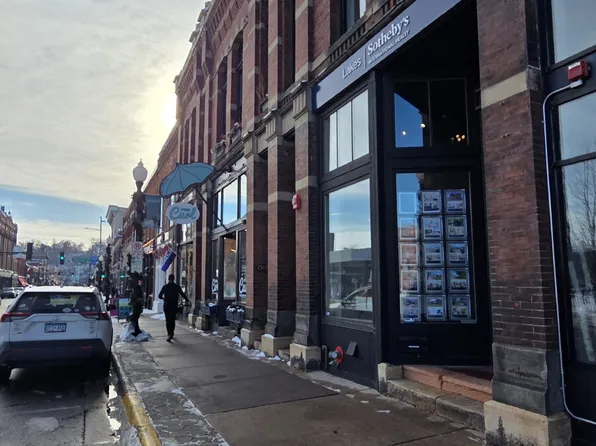 124 Main St N Unit 2, Stillwater, MN 55082