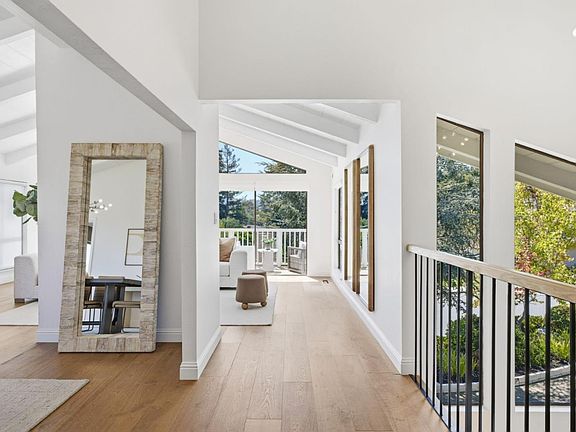 5th image of 788 Sequoia Ave