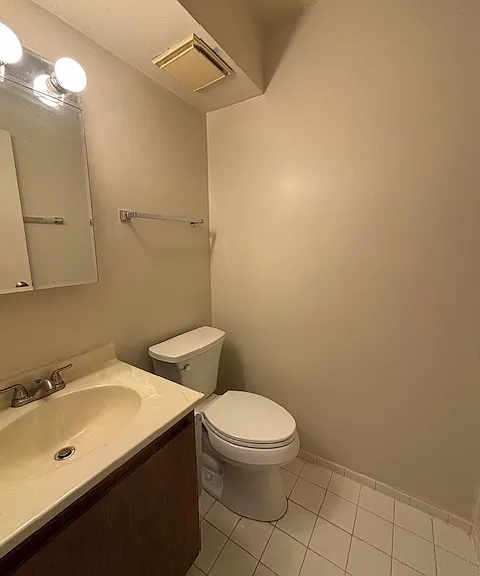 905 Casey Ct #1 — Photo 21