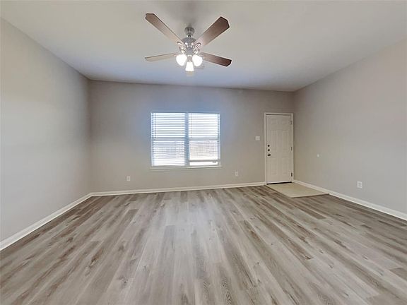 2nd image of 6623 Poplar Rose Ct