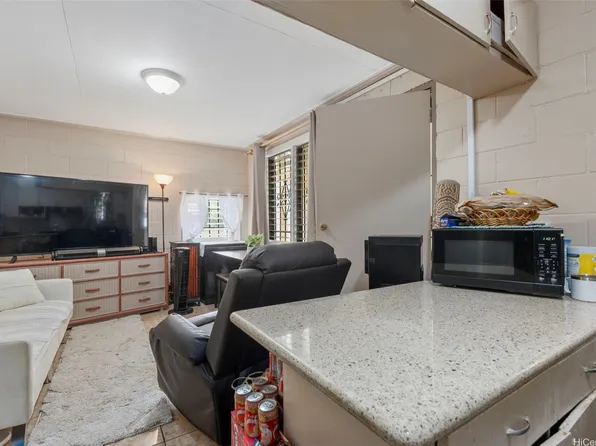 2765 Kapiolani Blvd APT 107, Honolulu, HI 96826