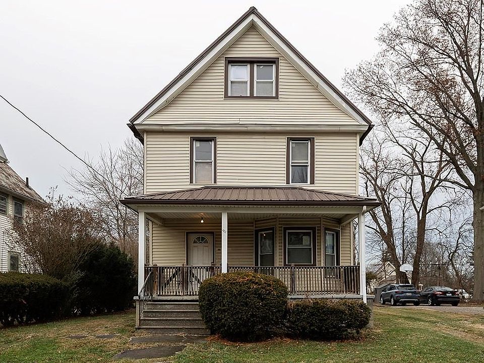 1st image of 119 Erie St