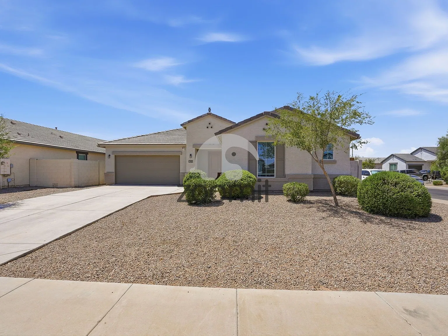 5 bed, 2659 sqft, $2,395 — Photo 3