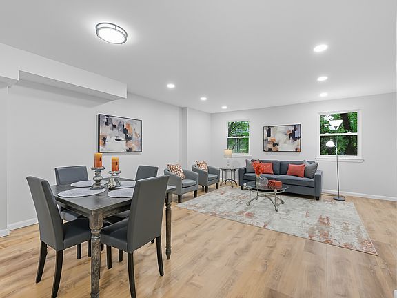 4th image of 1526 Clifton Ave