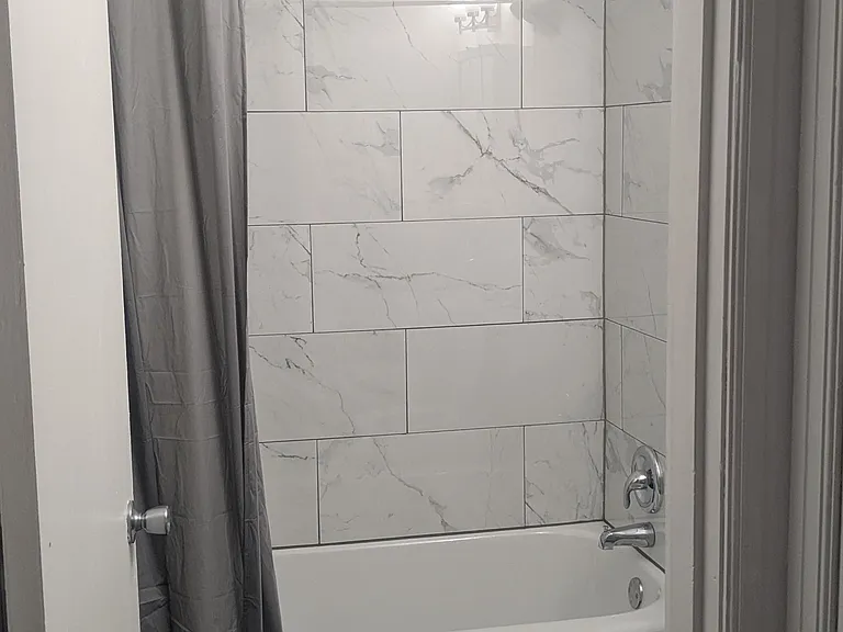 6506 Lillian Ave — Photo 3