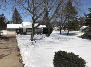 21290 Davidson Rd, Waukesha, WI 53186