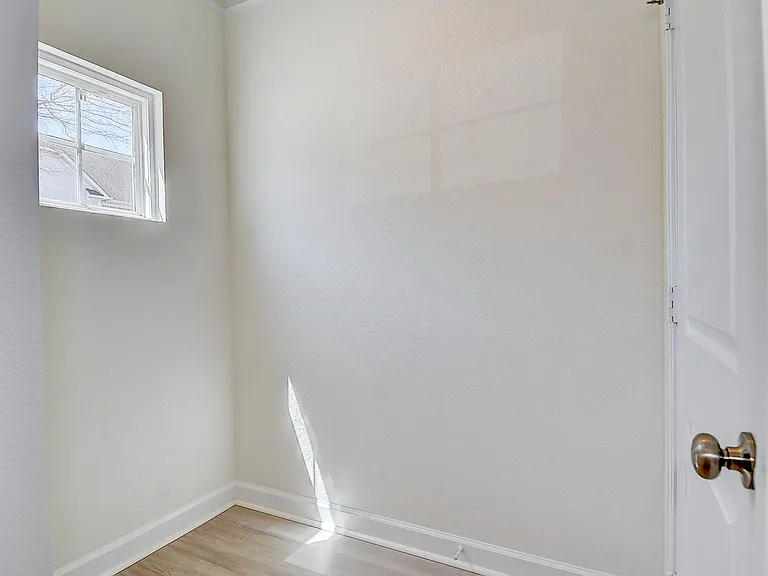 5416 Safe Harbour Way — Photo 26
