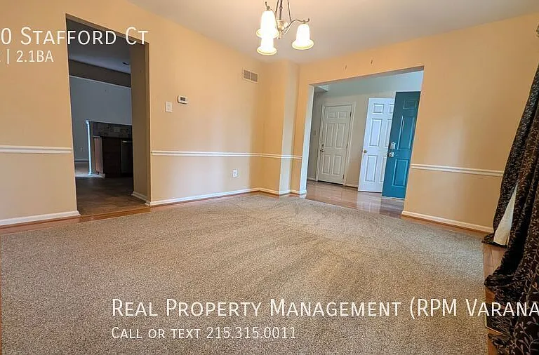 720 Stafford Ct — Photo 5