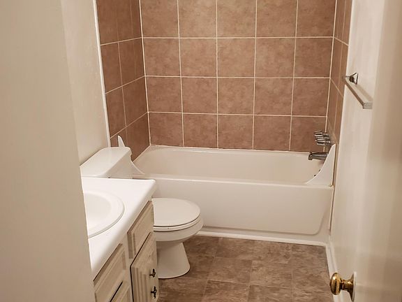4th image of 5133 Overland Dr APT H