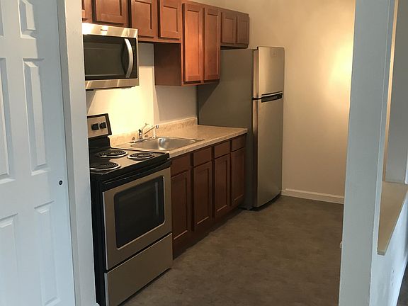 2nd image of 1205 Moran Ave #10727761