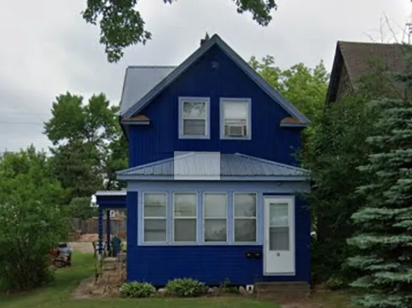 25 2nd St SW, Crosby, MN 56441