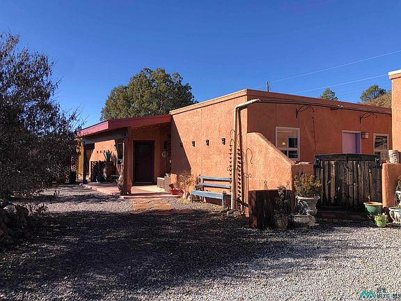 2nd image of 4025 Pearce Rd