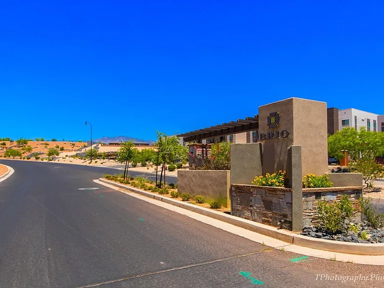 202 W White Pearl Dr — Photo 20