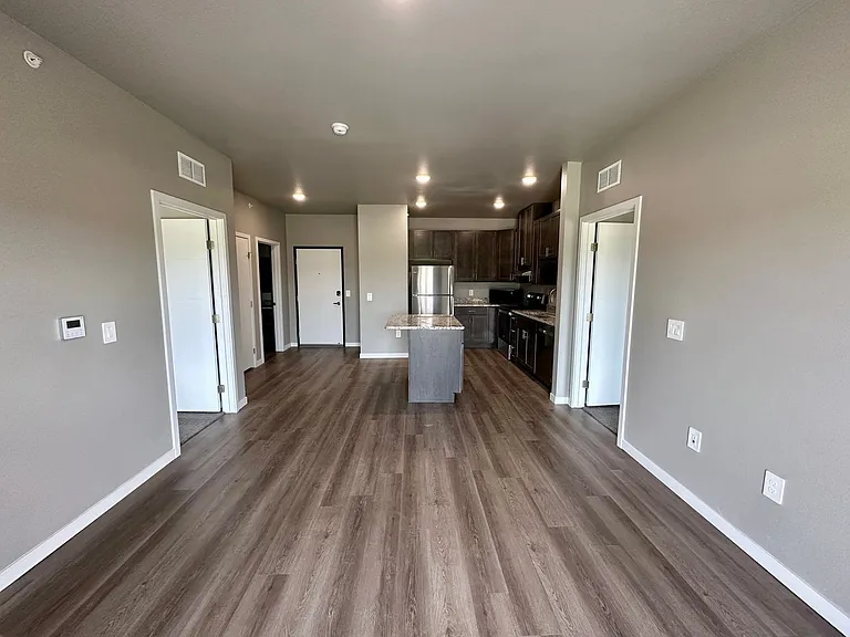 Kraewood Flats - Summer Rent Special through July 31 2026 — Photo 51