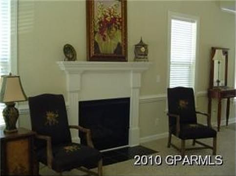 2nd image of 529 Kiesee Dr