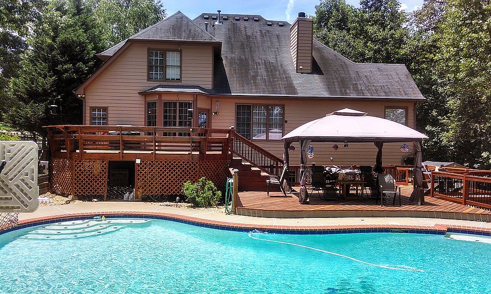 2nd image of 1170 Settles Pointe