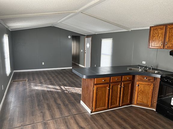 2nd image of 760 W Elm Ave #241