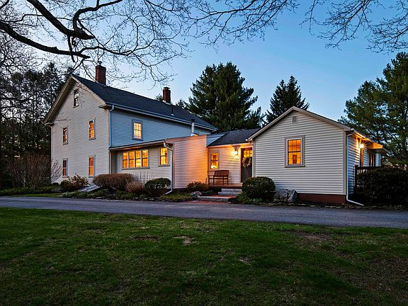 2nd image of 64 Kingston Road