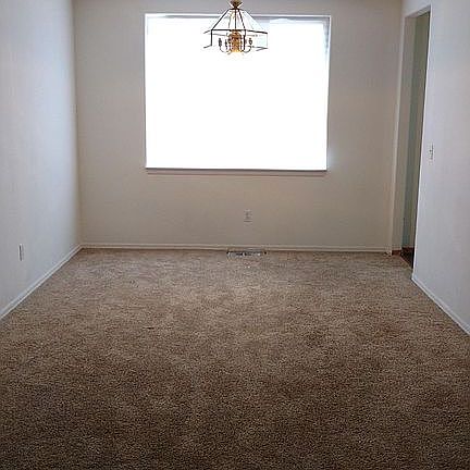 5th image of 13802 68th Avenue Ct E