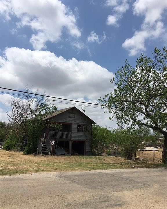 800 S Neches St, Coleman, TX 76834 MLS 20031075 Zillow