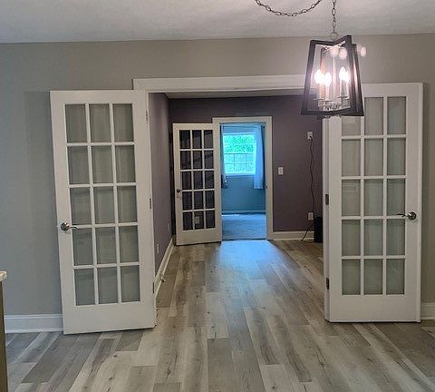 5th image of 6990 Carriage Hill Dr APT 201