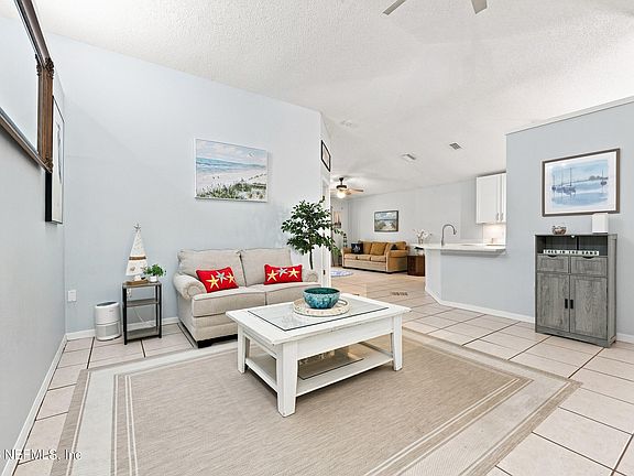 5th image of 12527 ASH HARBOR Drive