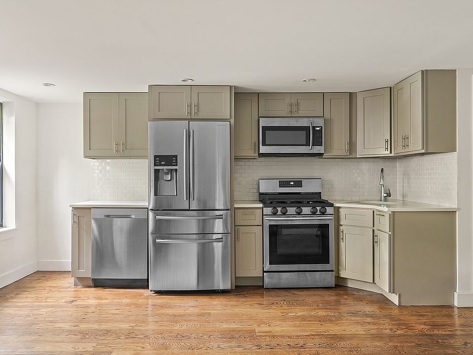 1st image of 410 Decatur St #1
