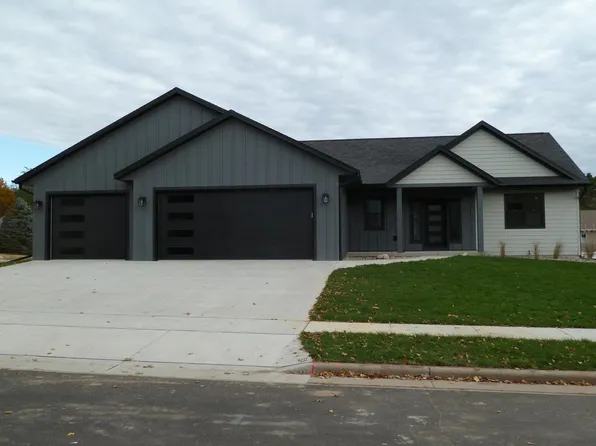 717 Tamarack TRAIL, Holmen, WI 54636