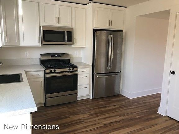 2nd image of 3945 Pheasant Dr Unit 5