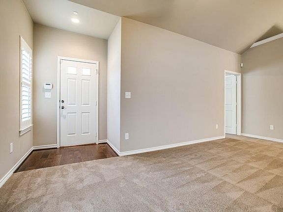 4th image of 2601 Marsh Ln Unit 123