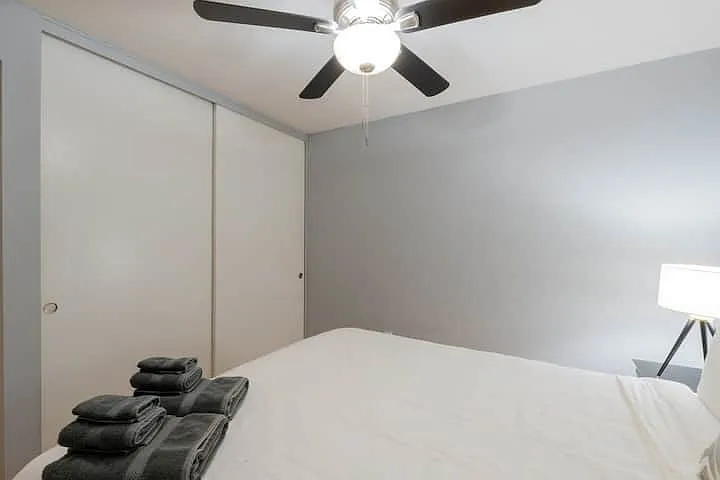 2509 N 87th Way — Photo 2