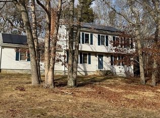 4 Andrew Rd, Bourne, MA 02532