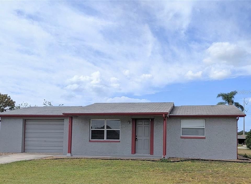 1st image of 2047 Essex Dr