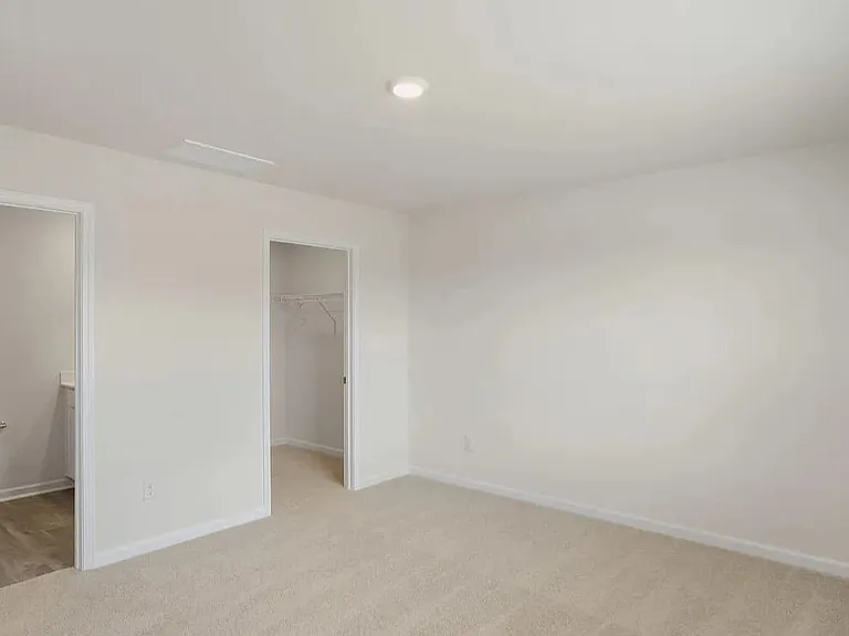 216 Olive Br — Photo 17