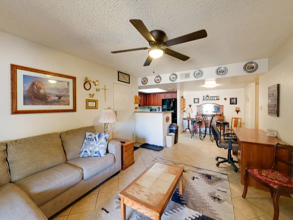 5757 W Eugie Ave #1-ID1639646P