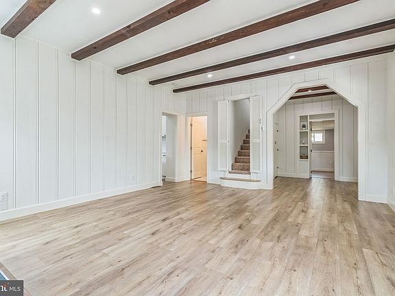 4th image of 309 Bay View Dr