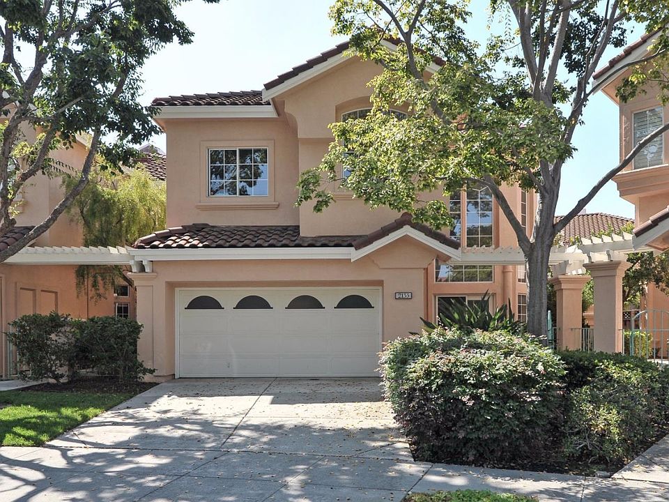 1st image of 2155 Vizcaya Cir