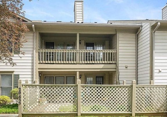 2nd image of 20653 Shadyside Way #118-8