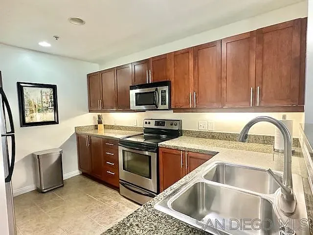 253 10th Ave #232 — Photo 13
