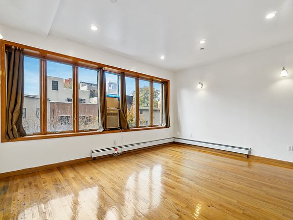 3rd image of 279 21st St APT 3F