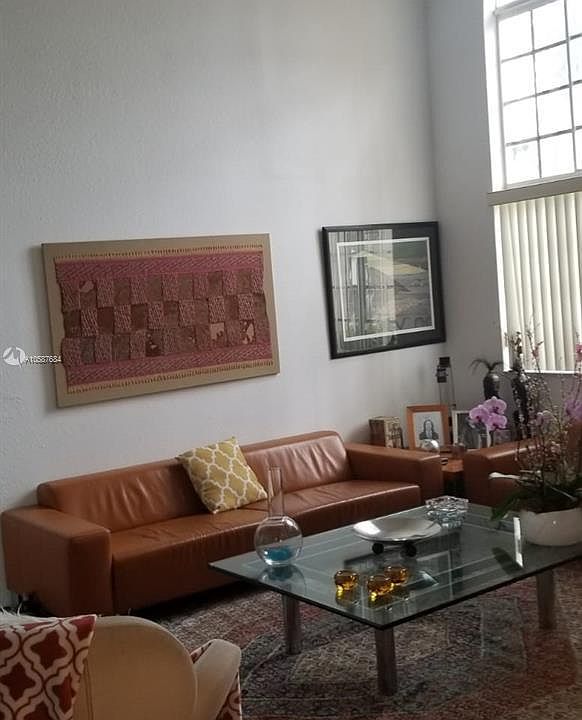 1st image of 10925 NW 67th St
